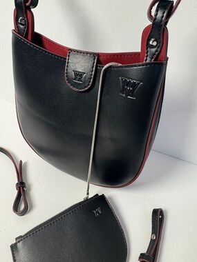 HANWEN New York Black Leather Burgundy Trim Crossbody Saddle Shoulder Bag Preppy